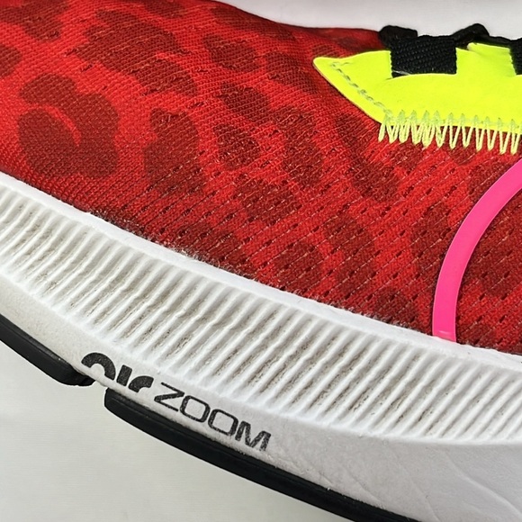 NIKE Air Zoom Pegasus 38, Chile Red Hyper Pink 2021, Wom 9.5/EUR 41 DM8061-600 - Picture 9 of 13